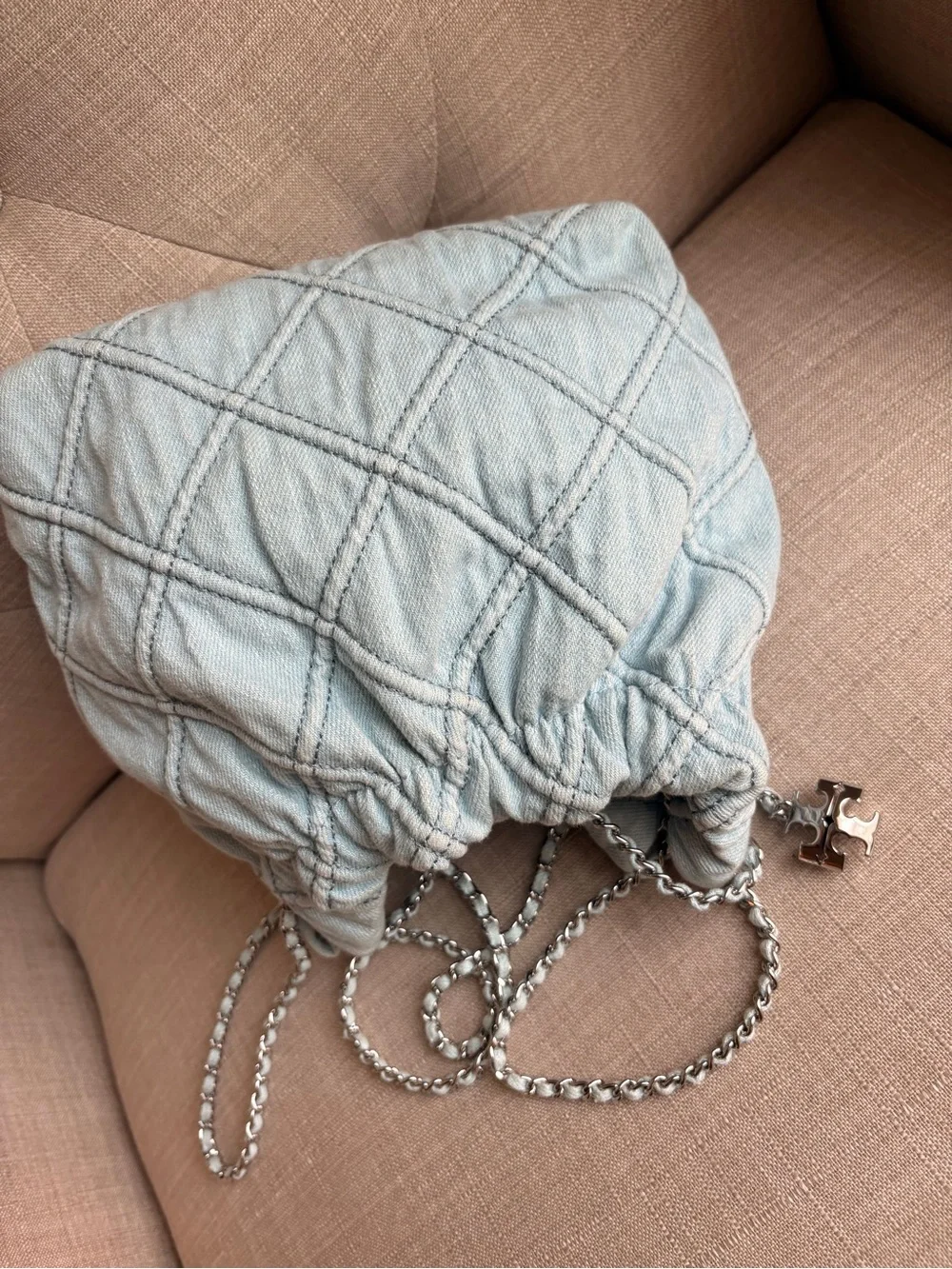 Tory Burch Light Blue Quilted Drawstring Shoulder Bag with Chain Strap- Like New - Picture 5 of 7